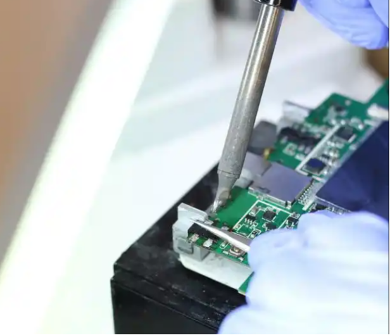 image.png PCB soldering with lead-free soldering flux